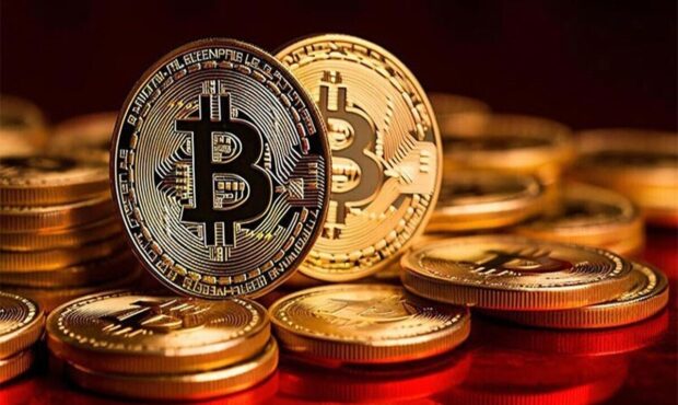 بیت کوین غیرقابل پیش بینی شد