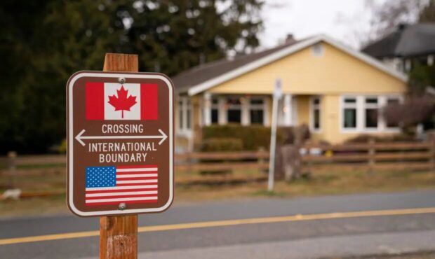 کاهش سفرهای کاناداییها به آمریکا در پی جنگ تجاری کاهش سفرهای کاناداییها به آمریکا در پی جنگ تجاری