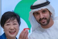 هدیه ویژه فرماندار توکیو به ولیعهد دوبی هدیه ویژه فرماندار توکیو به ولیعهد دوبی