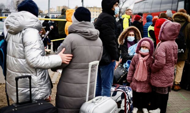 اقامت بریتانیا برای پناهجویان 20 ساله شد اقامت بریتانیا برای پناهجویان 20 ساله شد