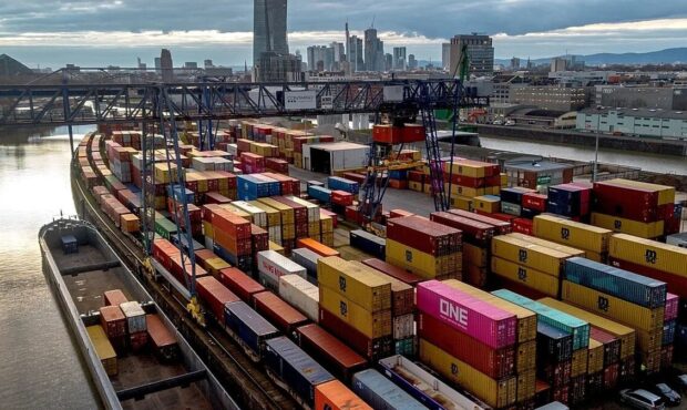 امارات، اولین شریک تجاری در واردات کالا به ایران