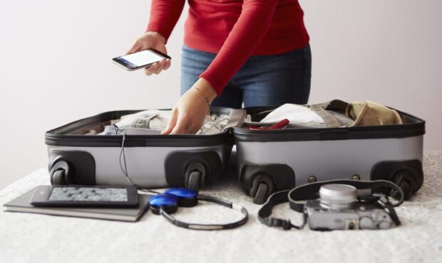 قوانین تازه ایرلاینهای امارات برای حمل وسایل الکترونیکی قوانین تازه ایرلاینهای امارات برای حمل وسایل الکترونیکی