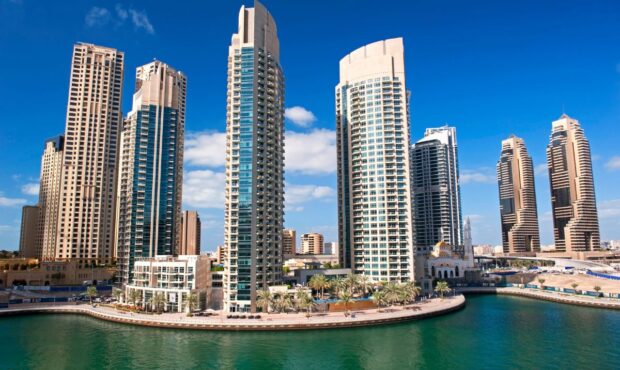 هزینه‌های لازم برای ورود به بازار املاک امارات